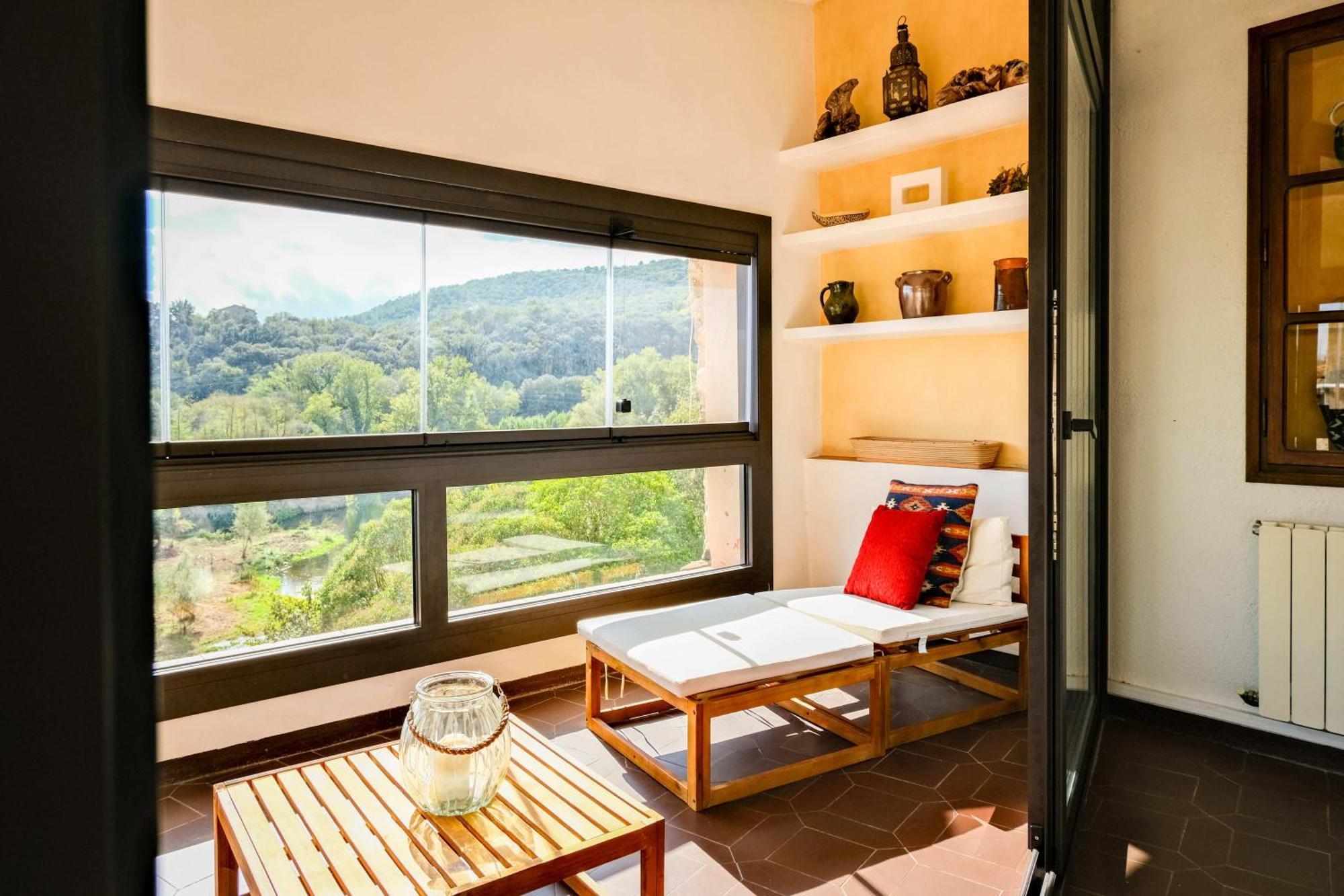 10 Del Pont Alojamiento Con Vistas Panoramicas 贝萨卢 外观 照片